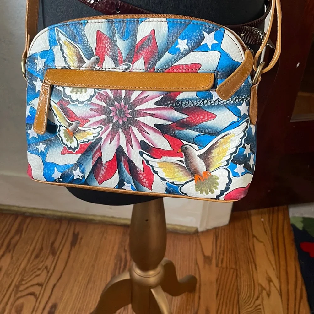 #Artistic Expressions 1827 - Picture 2 of 9